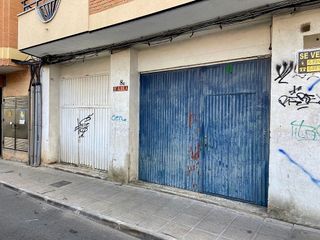Local comercial en venta en Universidad en Ciudad Real