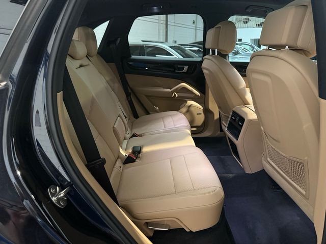Porsche Cayenne 4 E-Hybrid 2020