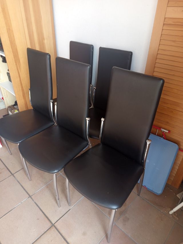 6 Sillas Negras Diseño Moderno