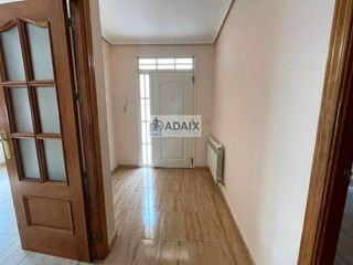 Casa pareada en venta en Tomelloso