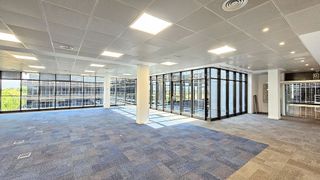 Oficina en alquiler en Zona Industrial en Prat de Llobregat, El