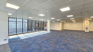 Oficina en alquiler en Zona Industrial en Prat de Llobregat, El