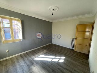 Chalet en venta en Crucero - Pinilla en León