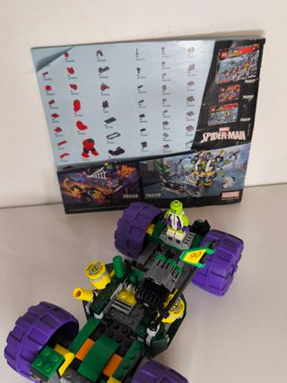 Minifigure She-Hulk Lego con veicolo e istruzioni 