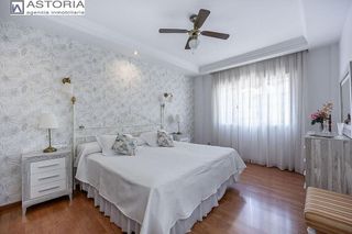 Chalet en venta en Pajaritos - Plaza de Toros en Granada