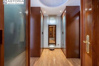 Chalet en venta en Pajaritos - Plaza de Toros en Granada