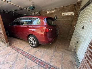 Casa adosada en venta en Loeches