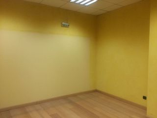 Local comercial en alquiler en Ensanche en Pamplona
