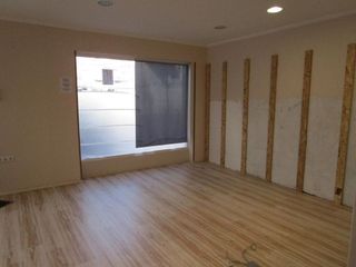 Local comercial en alquiler en Agra del Orzán - Ventorrillo - Vioño en Coruña (A)