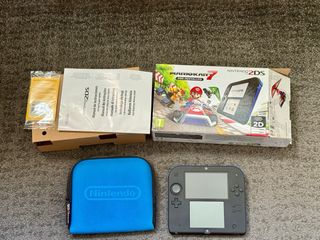Nintendo 2DS Negra y Azul 