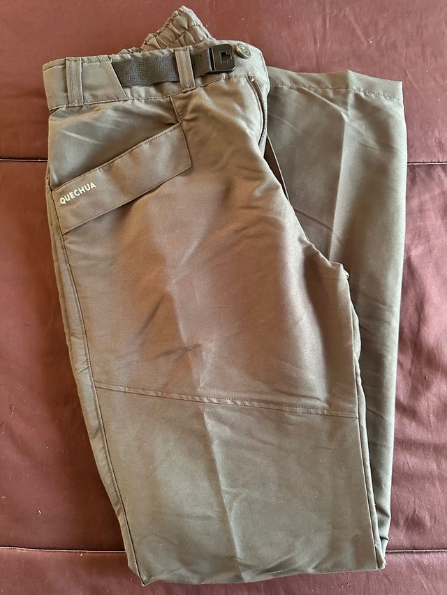 Pantalón de invierno Quechua verde oliva talla S/M