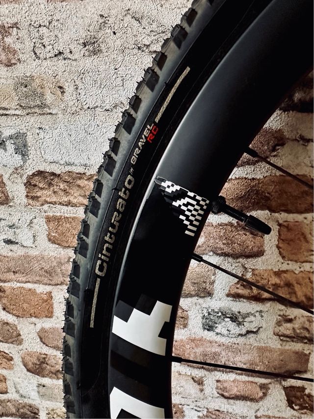 OPORTUNIDAD!!! Llantas SPEEDSIX PLAYER Gravel