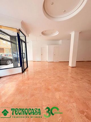 Local comercial en alquiler en Santa Bárbara en Toledo