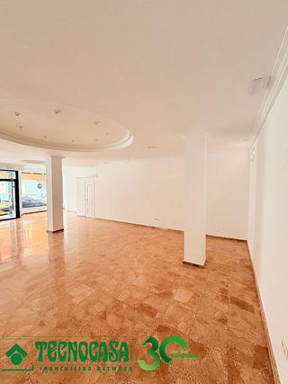 Local comercial en alquiler en Santa Bárbara en Toledo