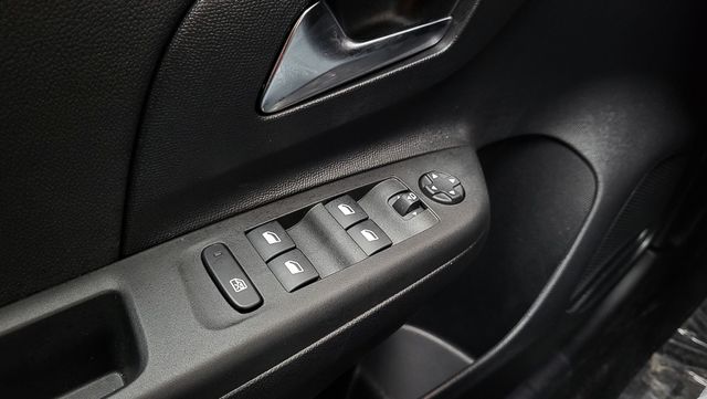 OPEL Corsa-e 50kWh Elegance-e