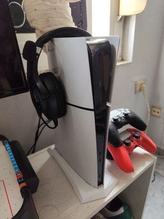 Consola PS5 Slim + 2 Mandos + Auriculares, etc