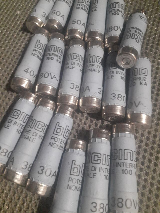 Fusibili Bticino 24 in totale
