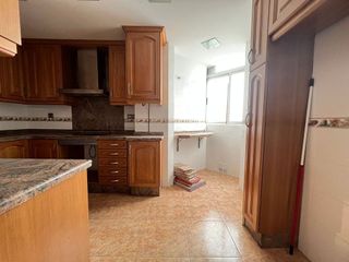 Piso en venta en San Ramón y Monte de Piedad en Xirivella