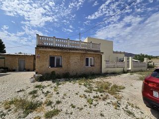 Casa en venta en Sax