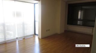 Piso en alquiler en Valdezarza en Madrid