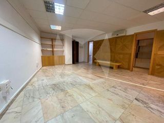 Oficina en alquiler en Huerta Rosales - Valdepasillas en Badajoz