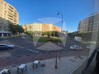 Oficina en alquiler en Huerta Rosales - Valdepasillas en Badajoz
