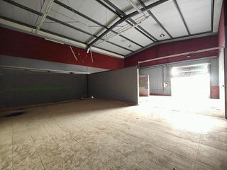 Nave industrial en alquiler en Gelves