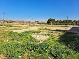 Terreno en venta en Alginet