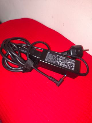 Cargador HP 45W Clavija Azul