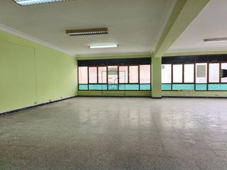Local comercial en venta en Porta Nova en Ferrol