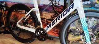 Bicicleta Merida Bahrain Victorious