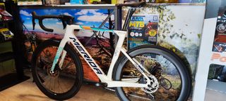 Bicicleta Merida Bahrain Victorious