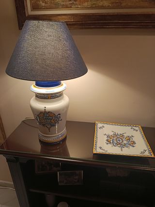 Lámpara cerámica y bandeja a juego