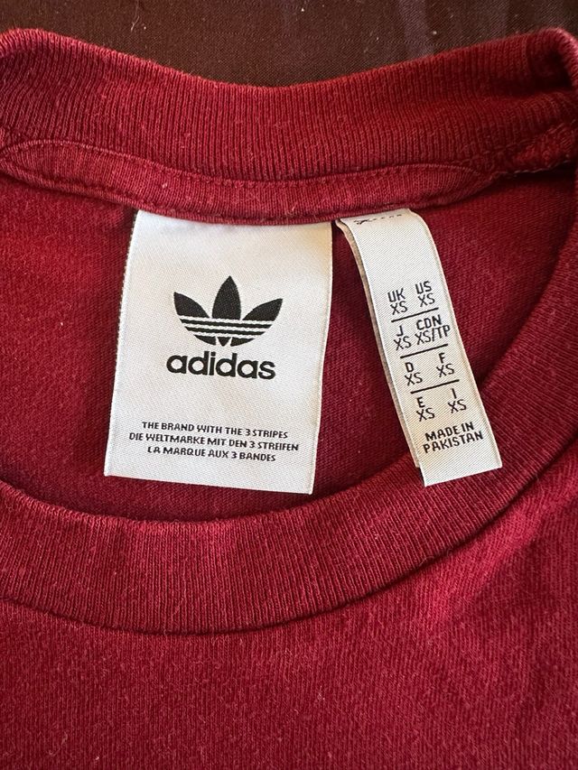 Camiseta corta Adidas roja/blanca talla XS