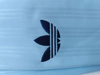 Camiseta Oasis x Adidas Jacquard Talla M