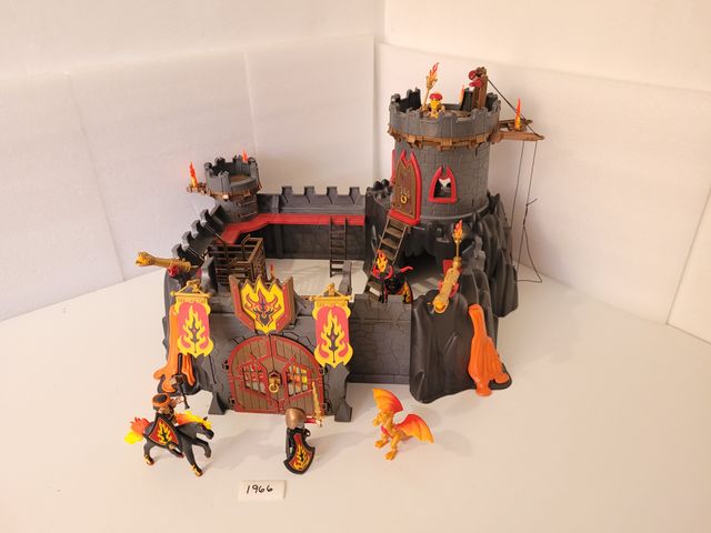 Fortaleza de los Bandidos de Burnham de Playmobil de segunda mano