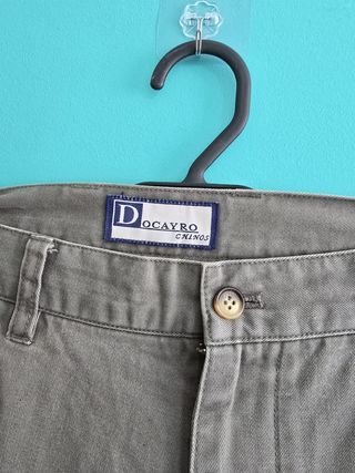 PANTALONES CHINOS DE HOMBRE. TALÑA 44. DOCAYRO 