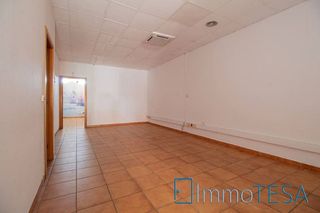 Local comercial en alquiler en Centre - Eixample – Can Llobet – Can Serra en Barbera del Vallès