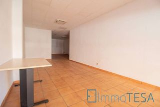 Local comercial en alquiler en Centre - Eixample – Can Llobet – Can Serra en Barbera del Vallès
