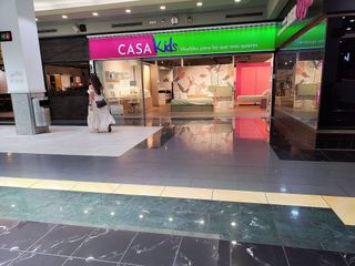 Local comercial en alquiler en Zona Industrial en Barbera del Vallès