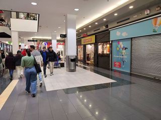 Local comercial en alquiler en Zona Industrial en Barbera del Vallès