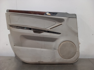 GUARNECIDO PUERTA DELANTERA IZQUIERDA MERCEDES-BE