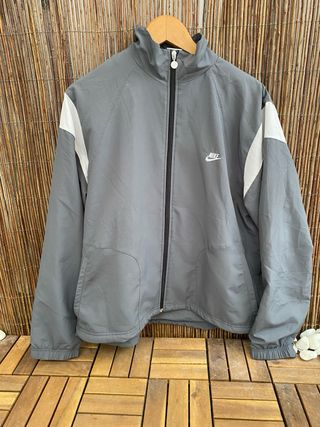 Chaqueta cortavientos Nike vintage