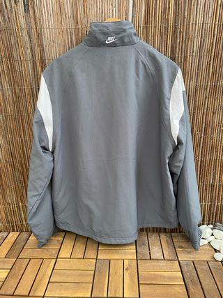 Chaqueta cortavientos Nike vintage