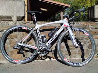 Bicicleta de carretera BH Prisma Ultegra Di2 