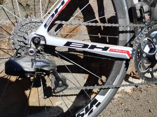 Bicicleta de carretera BH Prisma Ultegra Di2 