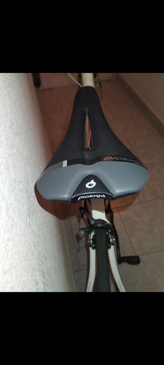 Bicicleta de carretera BH Prisma Ultegra Di2 