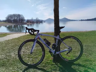 Bicicleta de carretera BH Prisma Ultegra Di2