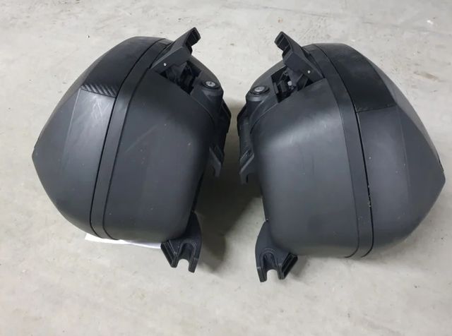 Maletas Shad SH36 Carbon (Par)