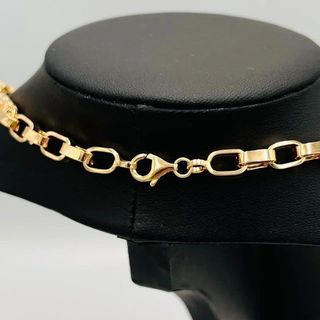 CADENA FORZADA GRECA, Hueca. Oro 18k.